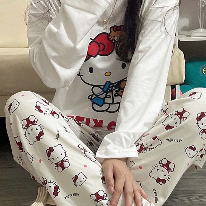 Kawaii Sanrios Hello Kitty's d - Winter Clothing Anime recensie en prijs